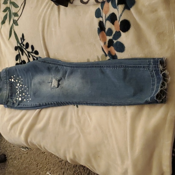 Mid RISE JEAN - Picture 6 of 9